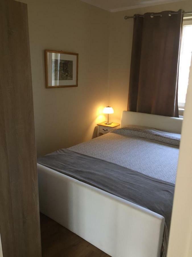 Apartment Luiza Funtana Eksteriør billede